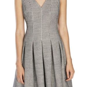 Elegant Black Taylored Skirted Tweed